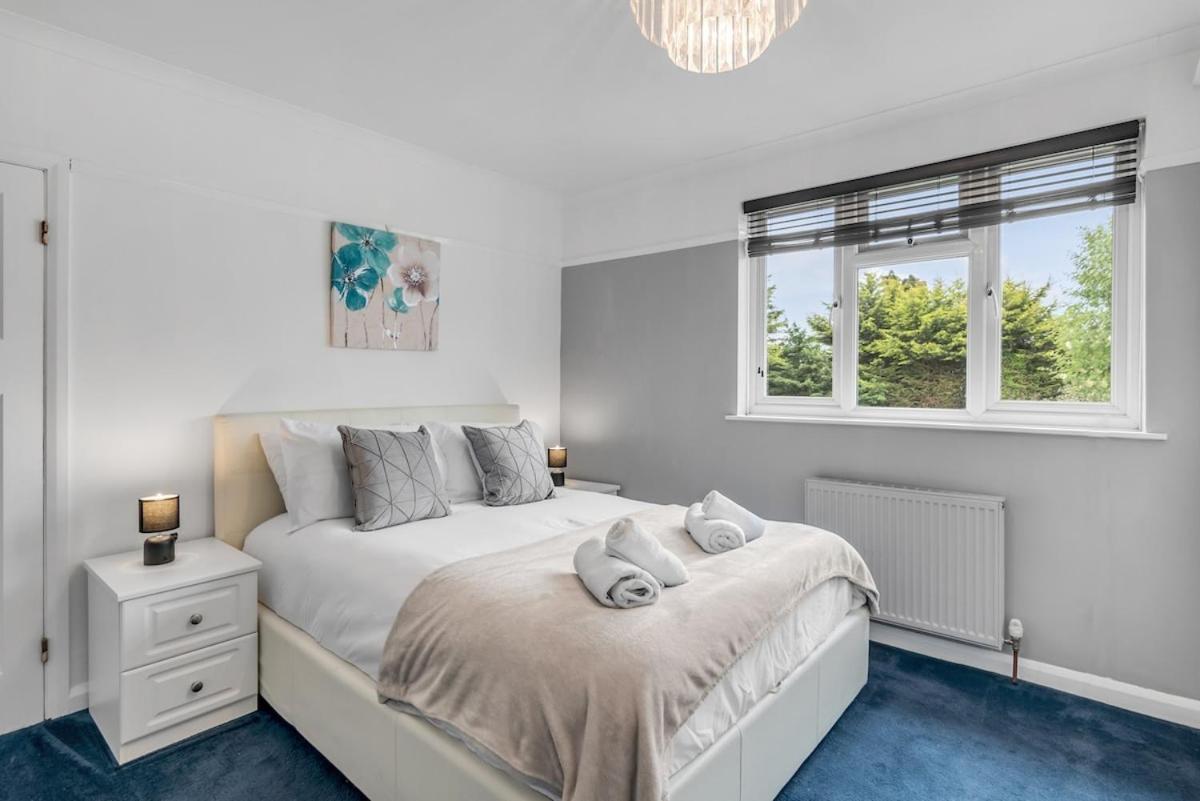 4Br Long Stays Free Parking High Speed Wi-Fi Horsford Exterior photo